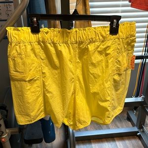 NWT Free People Shorts L
